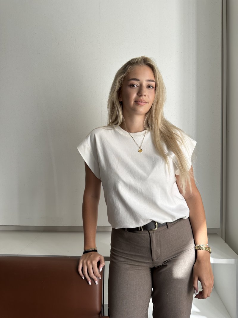 Dolinda  Rahmani